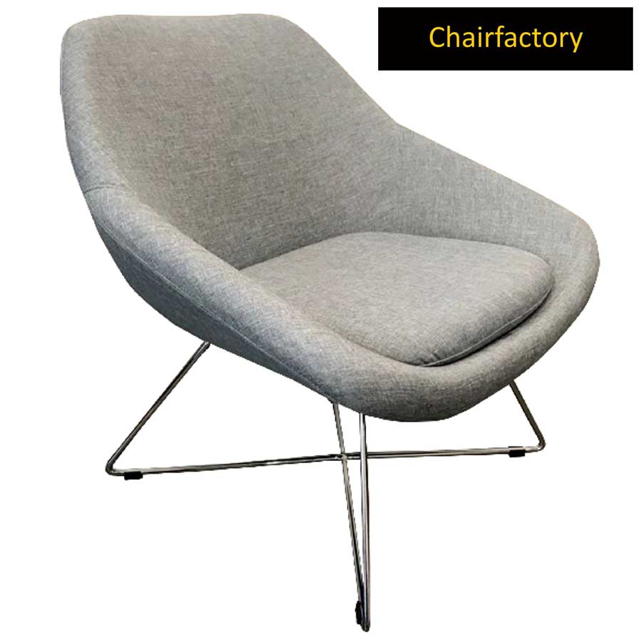Lotus Plus Fixed Lounge Chair